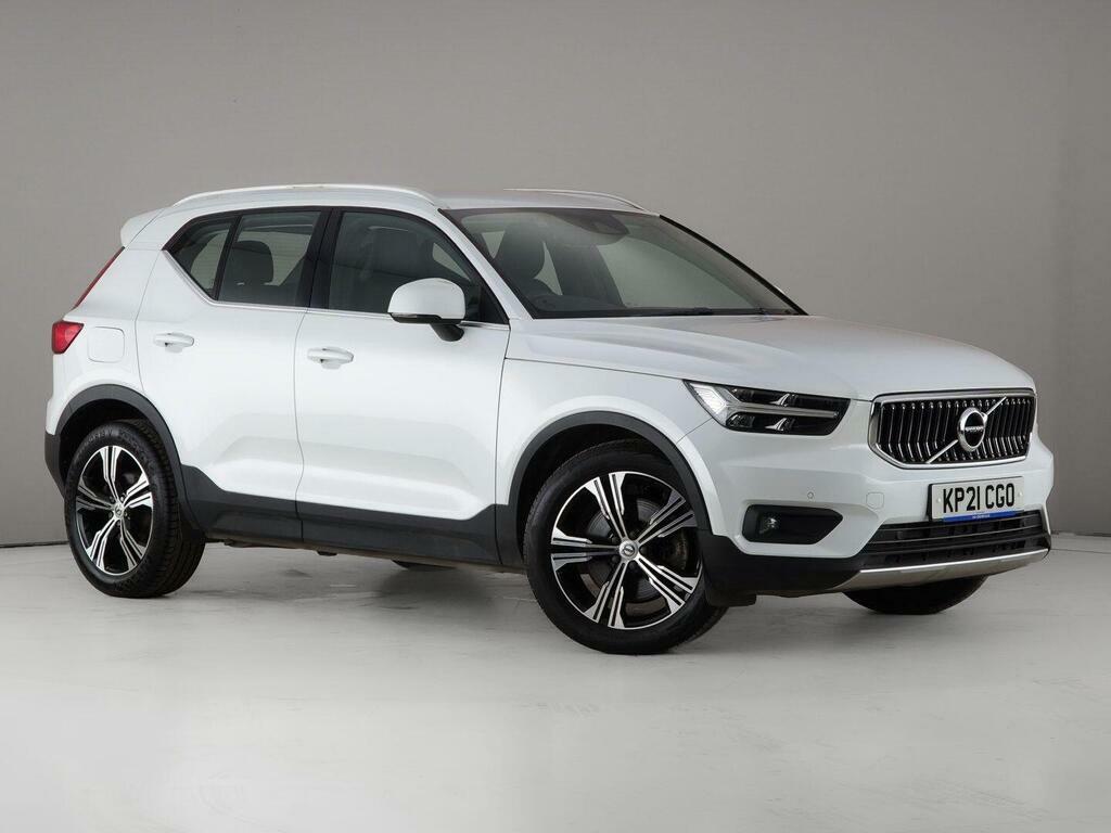 Volvo XC40 1.5H T5 Twin Engine Recharge 10.7Kwh Inscription A White