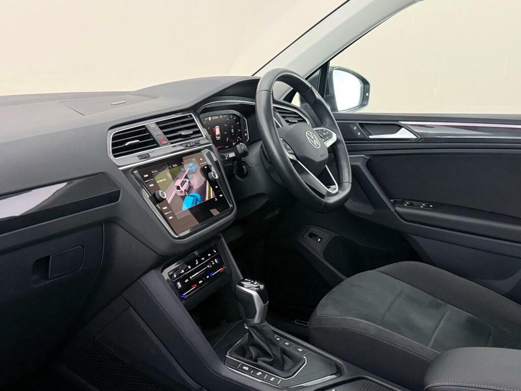 Volkswagen Tiguan 1.5 Tsi Elegance Dsg Euro 6 Ss MD22UAT Grey #4
