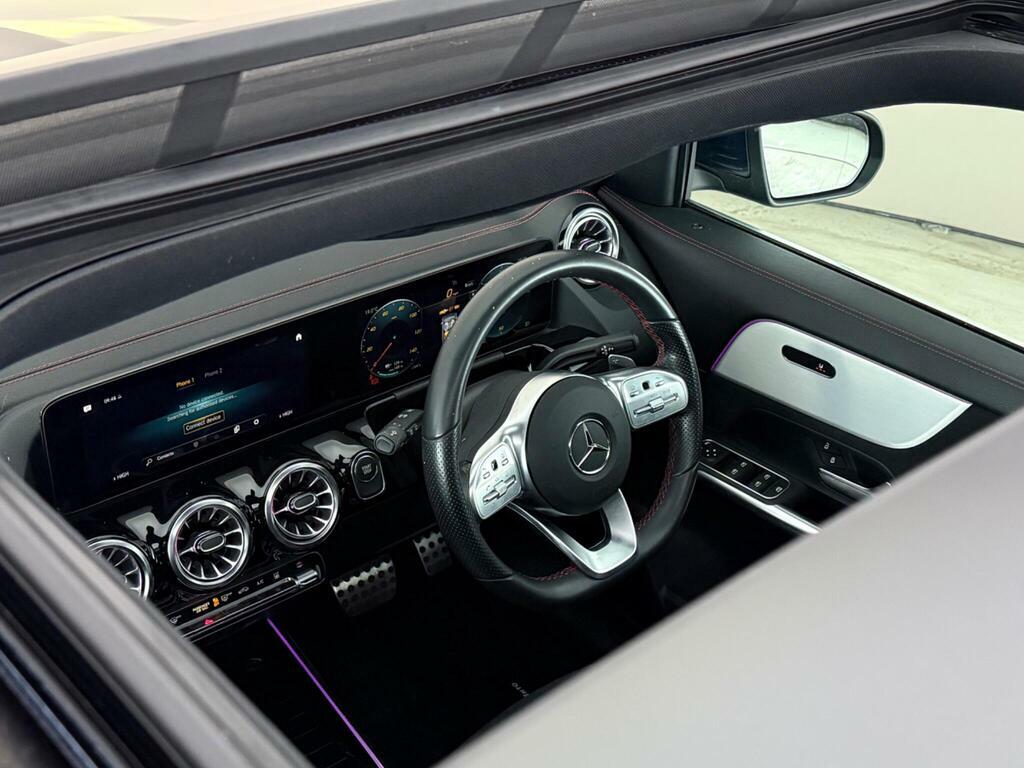 Mercedes-Benz EQA Eqa 300 66.5Kwh Amg Line Premium 4Matic Blue #4