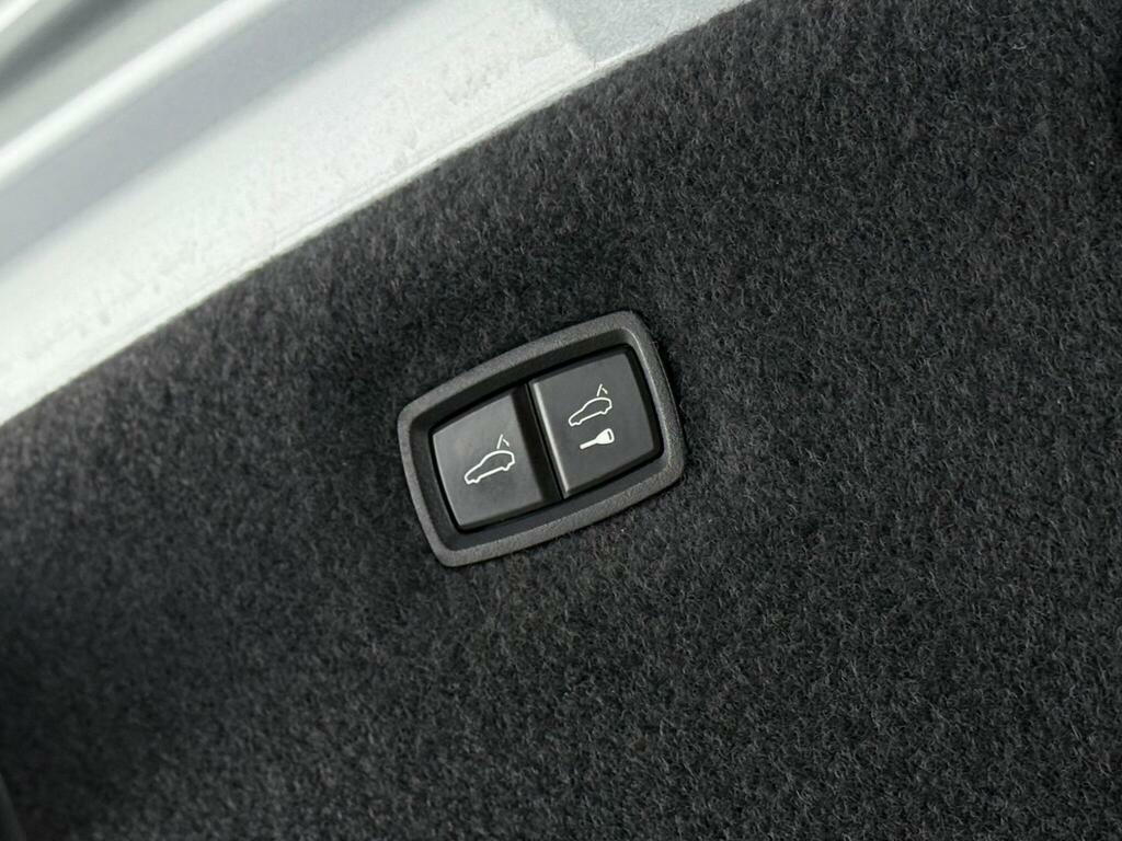 Porsche Taycan Performance Plus 93.4Kwh 4S 4Wd Silver #4