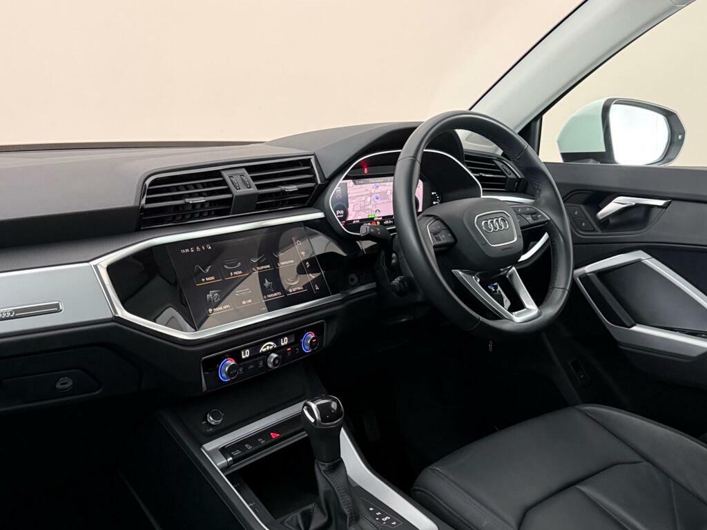 Audi Q3 2.0 Tdi 35 Technik S Tronic Euro 6 Ss White #4