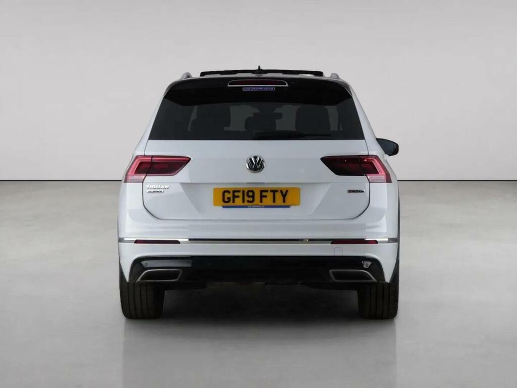 Volkswagen Tiguan Allspace 2.0 Tdi 4Motion Match Dsg White #7