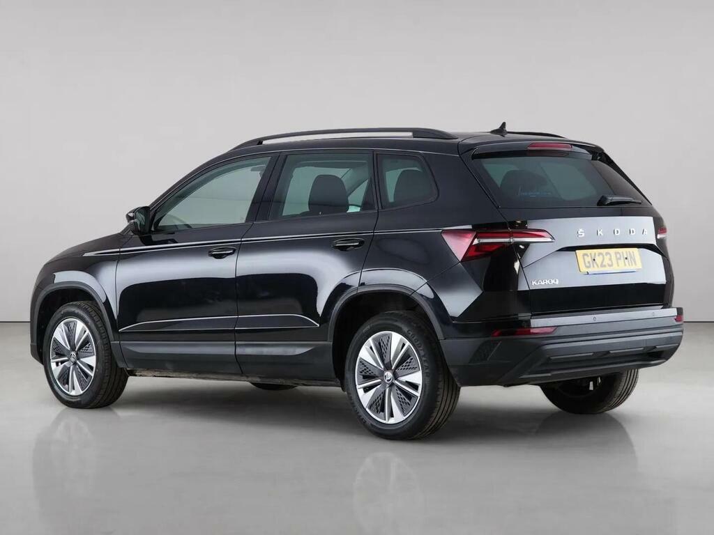 Skoda Karoq 1.5 Tsi Act Se Drive Dsg Euro 6 Ss GK23PHN Black #6