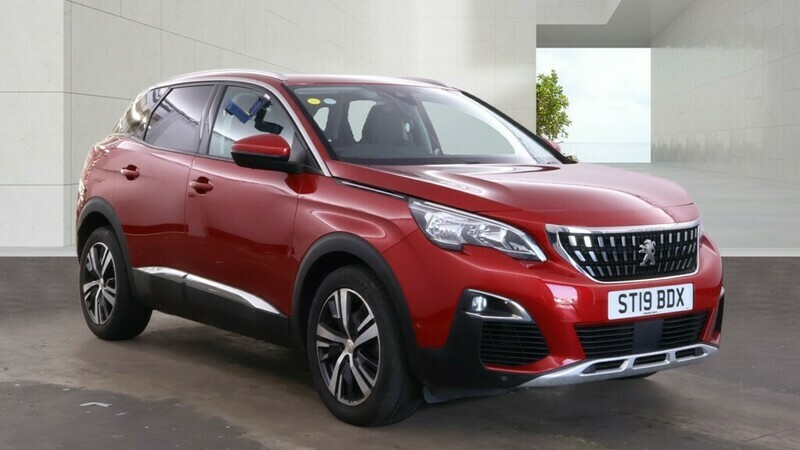Peugeot 3008 Puretech S S Allure Red