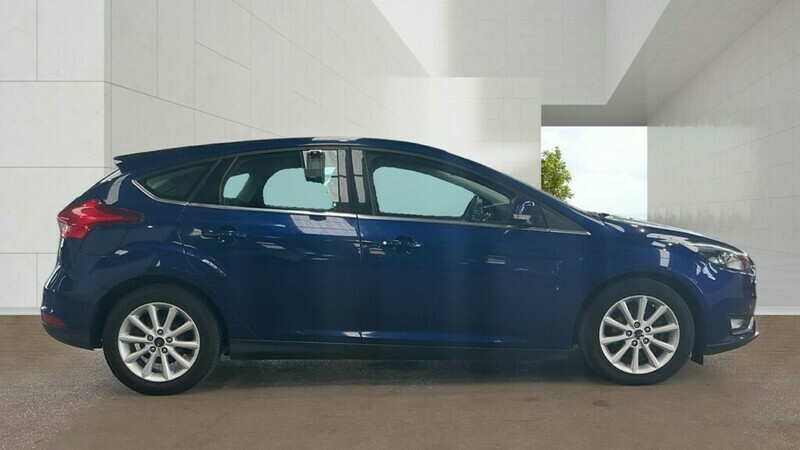 Ford Focus Titanium Blue #6