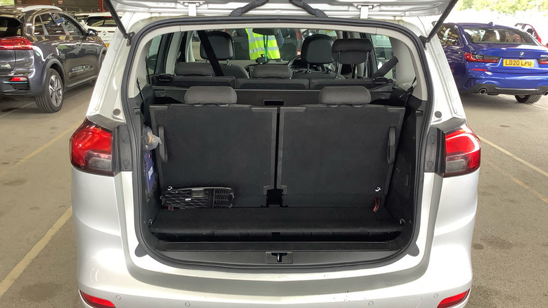 Vauxhall Zafira 1.4T Sri #13
