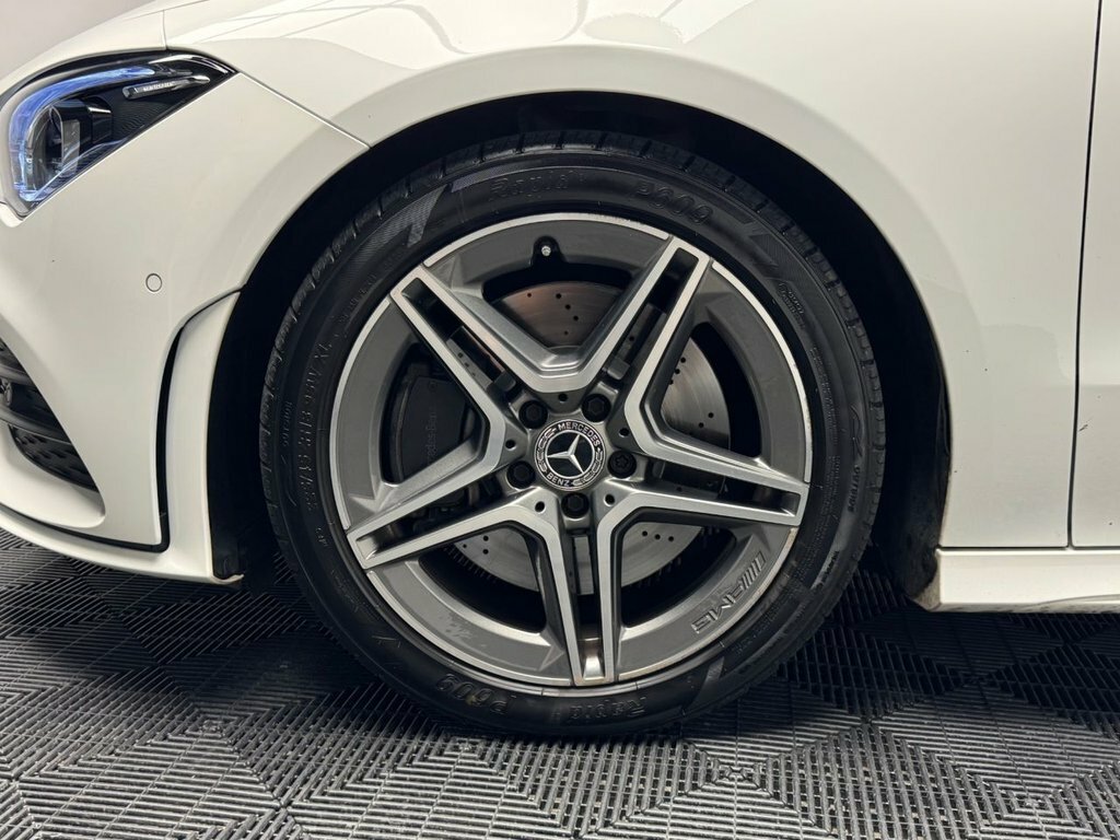 Mercedes-Benz CLA Class Cla 200 Amg Line Premium Black #52