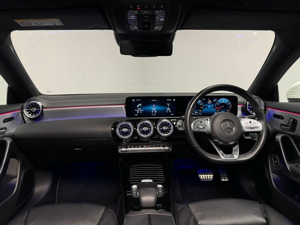 Mercedes-Benz CLA Class Cla 200 Amg Line Premium Black #27