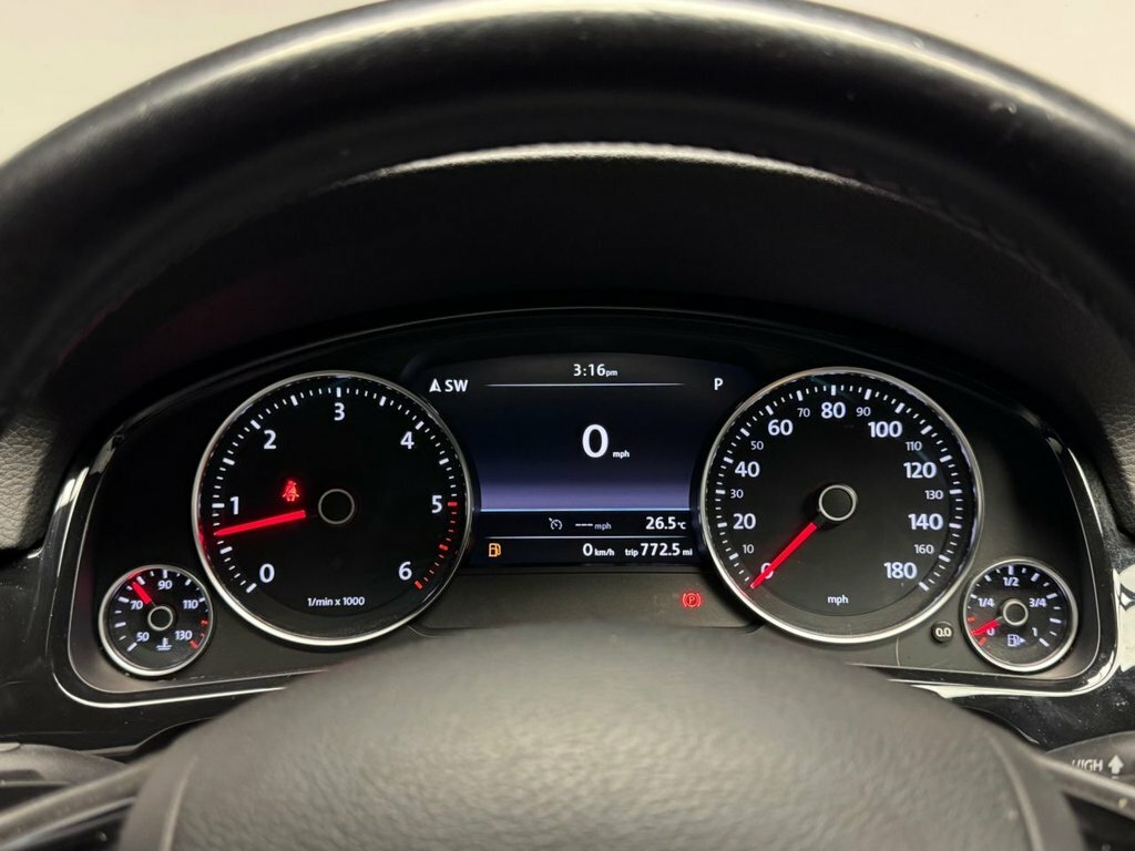Volkswagen Touareg Black #22
