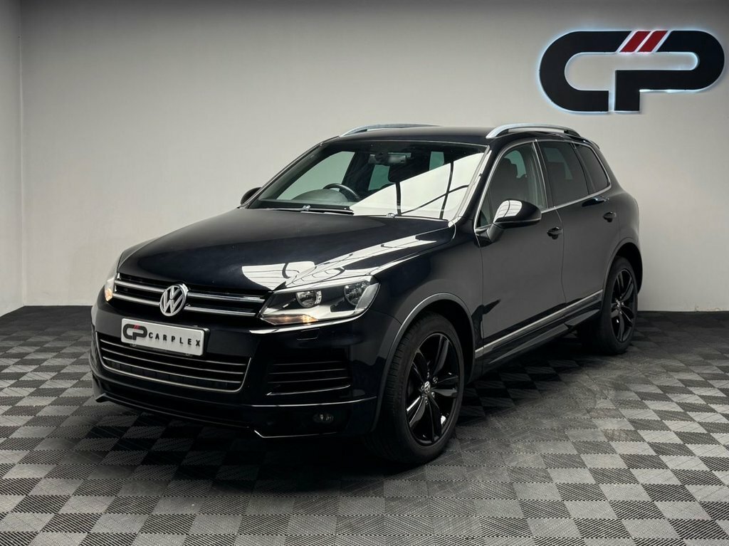 Volkswagen Touareg Black #7