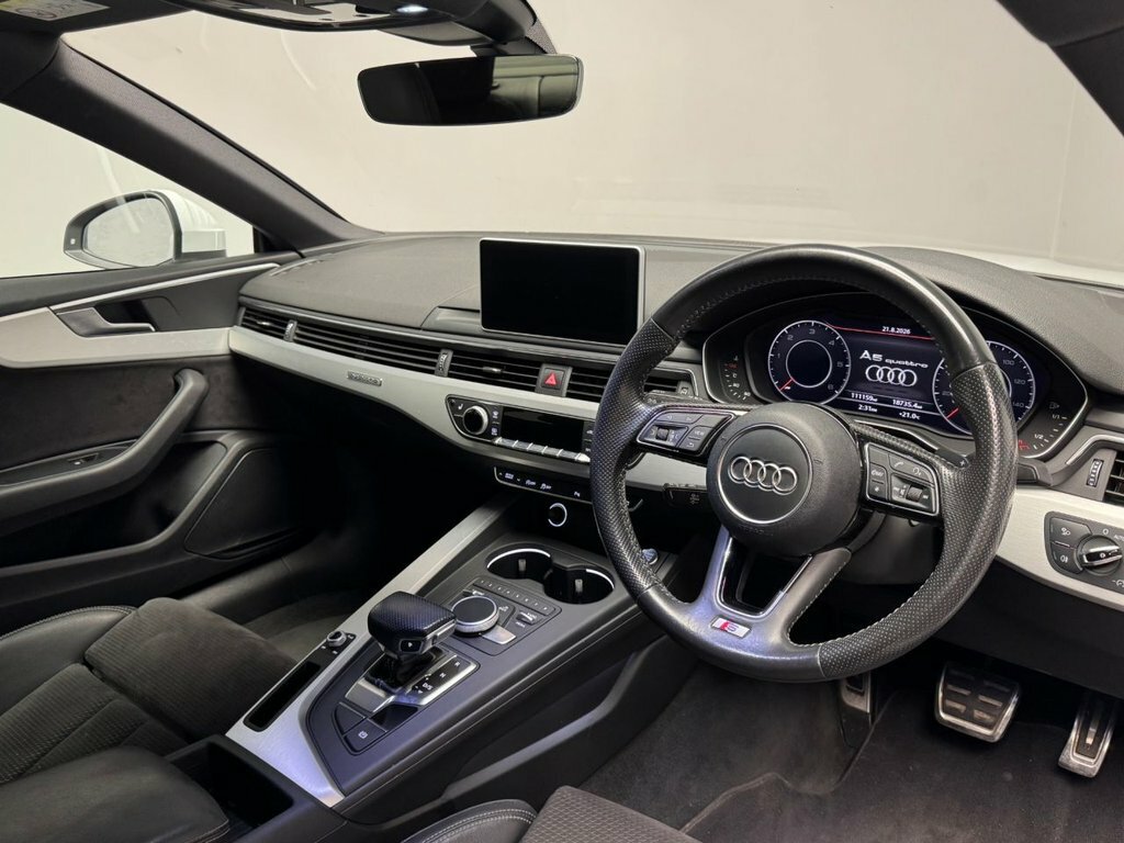 Audi A5 Coupe KX67YWH White #3