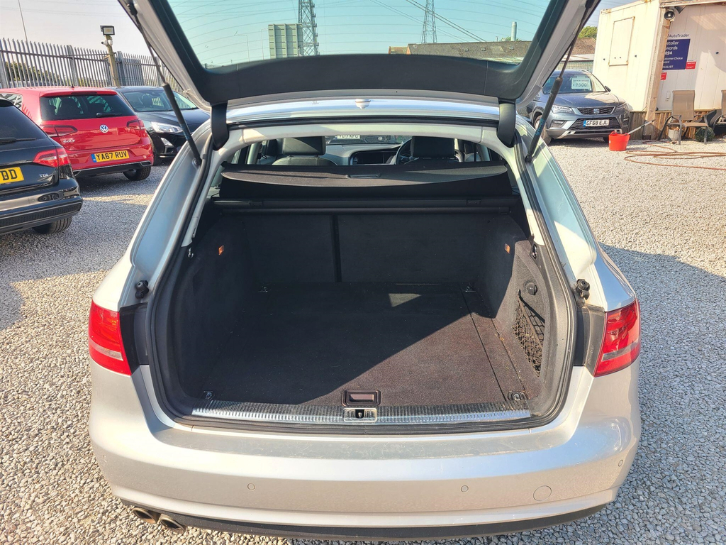 Audi A4 Avant Avant 2.0 Tdi Black Edition Estate Manu Blue #15