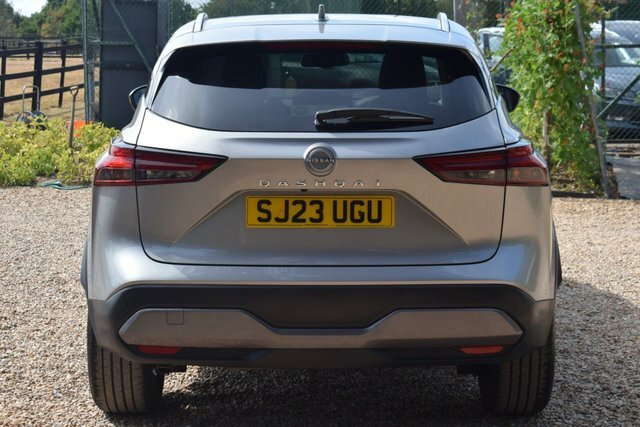 Nissan Qashqai Dig-t Mhev N-connecta Suv Silver #6
