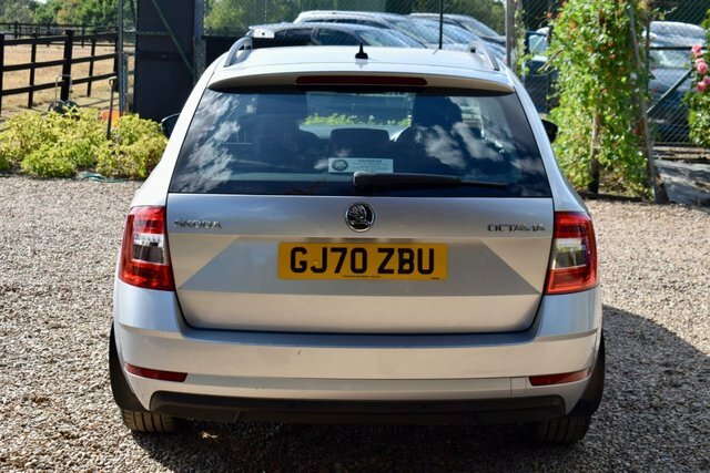 Skoda Octavia Tsi Act Se Drive Silver #6