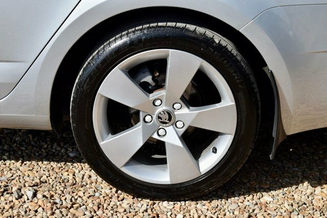 Skoda Octavia 1.5 Tsi Act Se L Dsg Euro 6 Ss Grey #16