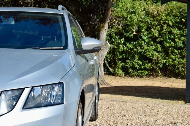 Skoda Octavia 1.5 Tsi Act Se L Dsg Euro 6 Ss Grey #13