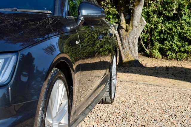 Audi A4 Avant Estate 2.0 Tfsi 35 Black Edition S Tronic Euro 6 Black #14