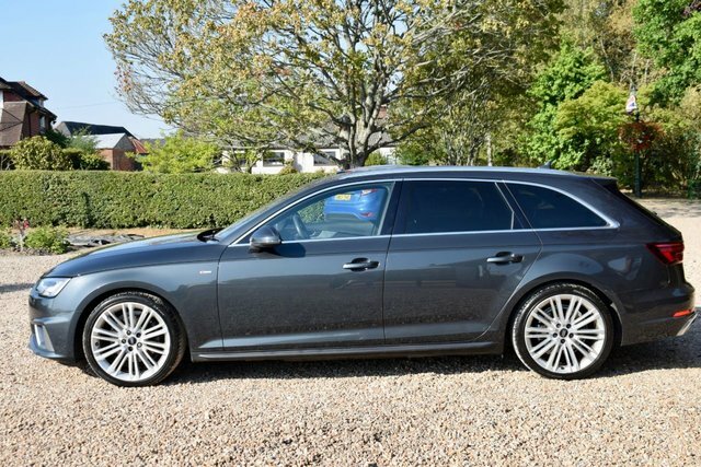 Audi A4 Avant Tfsi 40 S Line Grey #4