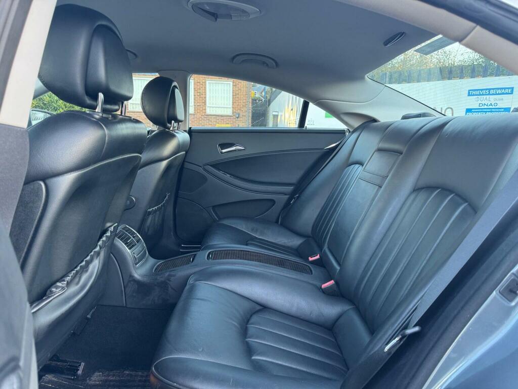Mercedes-Benz CLS Saloon Silver #13