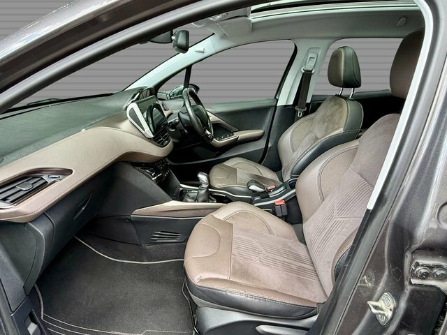 Peugeot 2008 Suv 1.4 Hdi Active 201363 Black #22