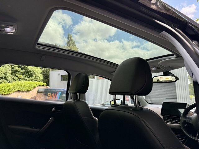 Peugeot 2008 Suv 1.4 Hdi Active 201363 Black #15