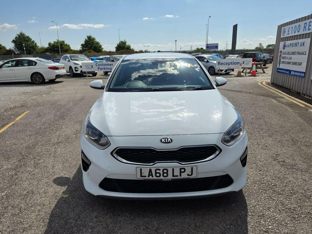 Kia Ceed Hatchback 1.0 T-gdi Eco 2 Euro 6 Ss 20196 LA68LPJ White #2