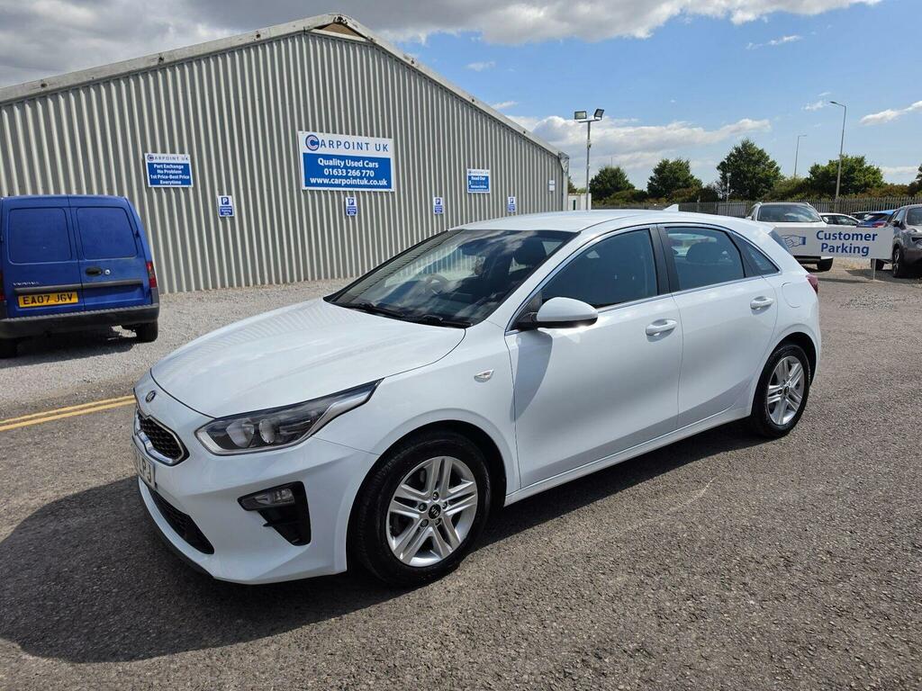 Kia Ceed Hatchback 1.0 T-gdi Eco 2 Euro 6 Ss 20196 LA68LPJ White #3