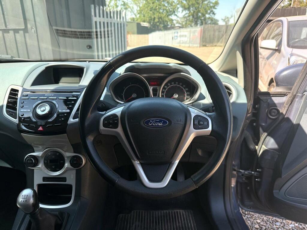 Ford Fiesta 1.4 Titanium Blue