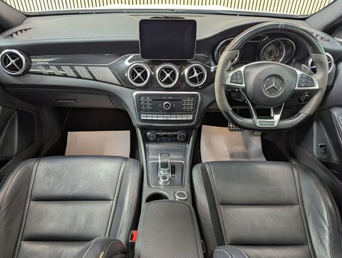 Mercedes-Benz GLA Class 2.0 Gla45 Amg White #2