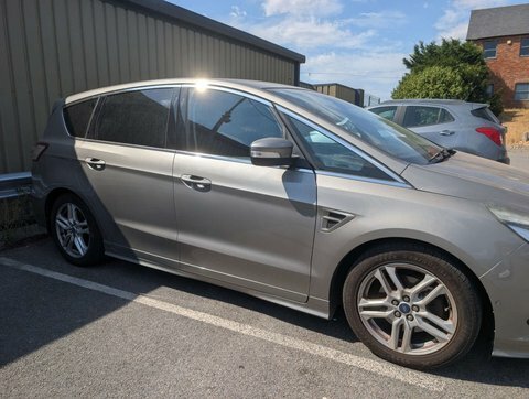 Ford S-Max 2.0 S-max Titanium YT66OWY #3