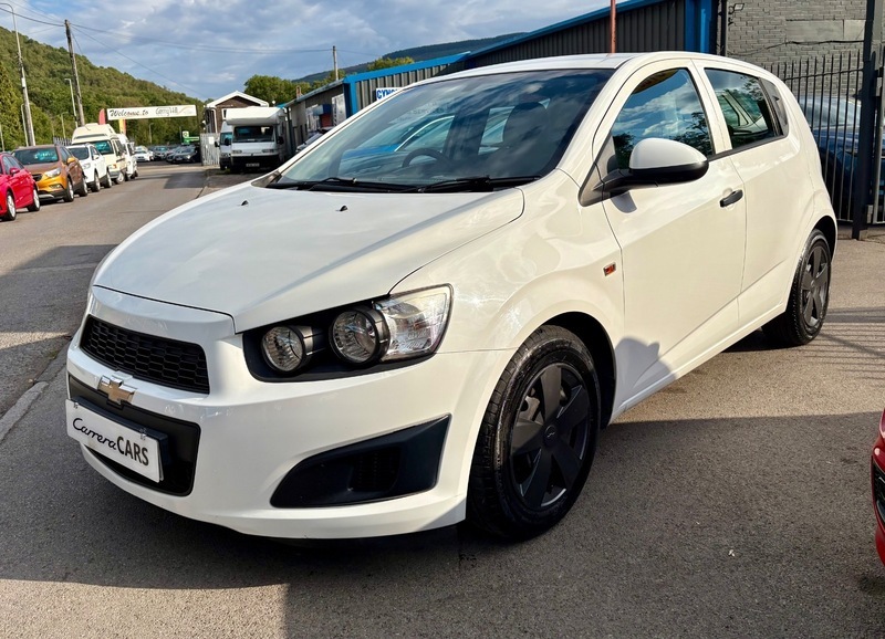 Chevrolet Aveo Ls CN63LZG White #3