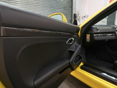 Porsche Boxster 981 Spyder Euro 6 2-Door #36