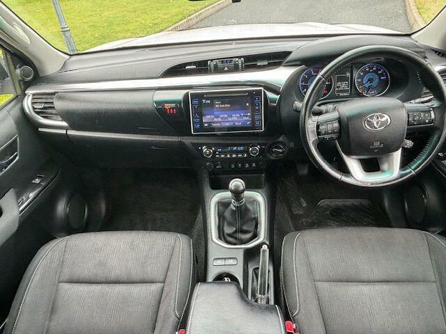 Toyota HILUX 2.4 D-4d Invincible 4Wd Euro 6 Ss Tss, 3.5 Grey #15
