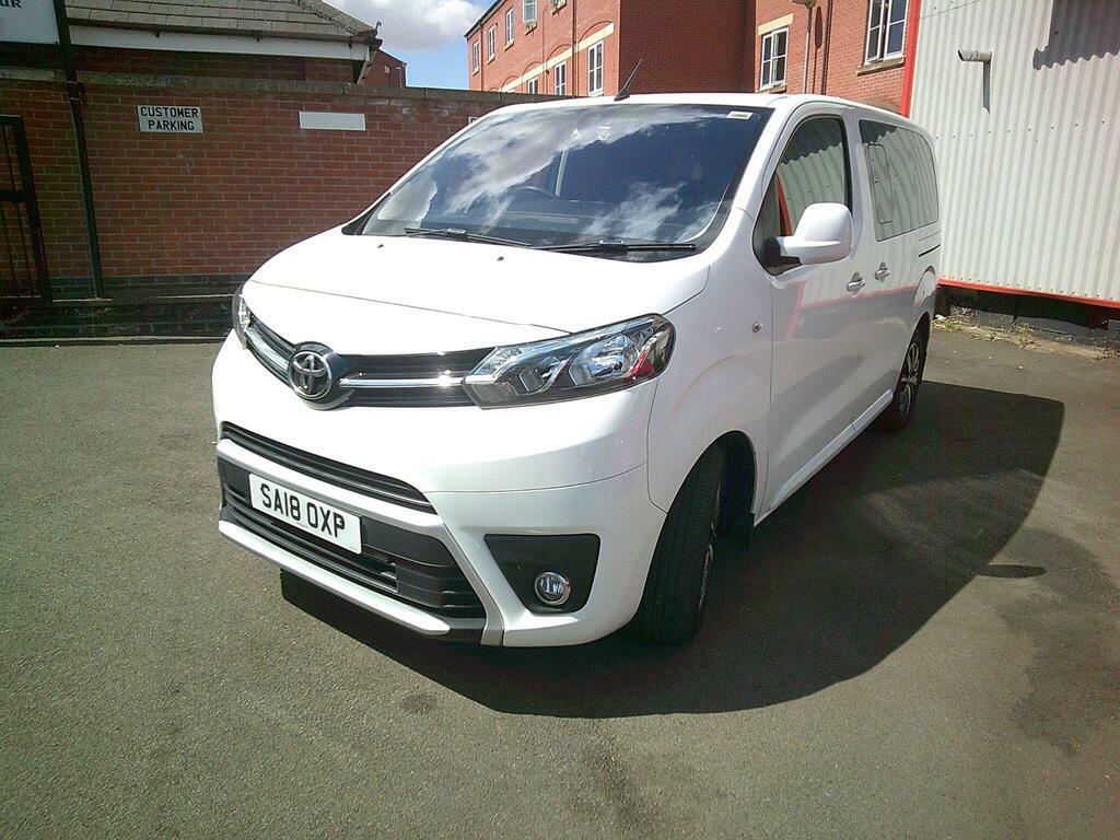 Toyota Proace Verso 2.0D Family Compact Mpv Swb Euro 6 S S White #3