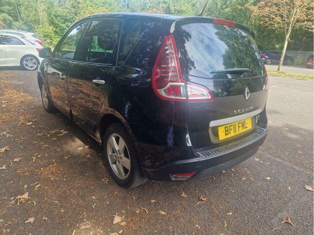 Renault Scenic 1.6 Vvt Dynamique Tomtom Euro 5 Black #6