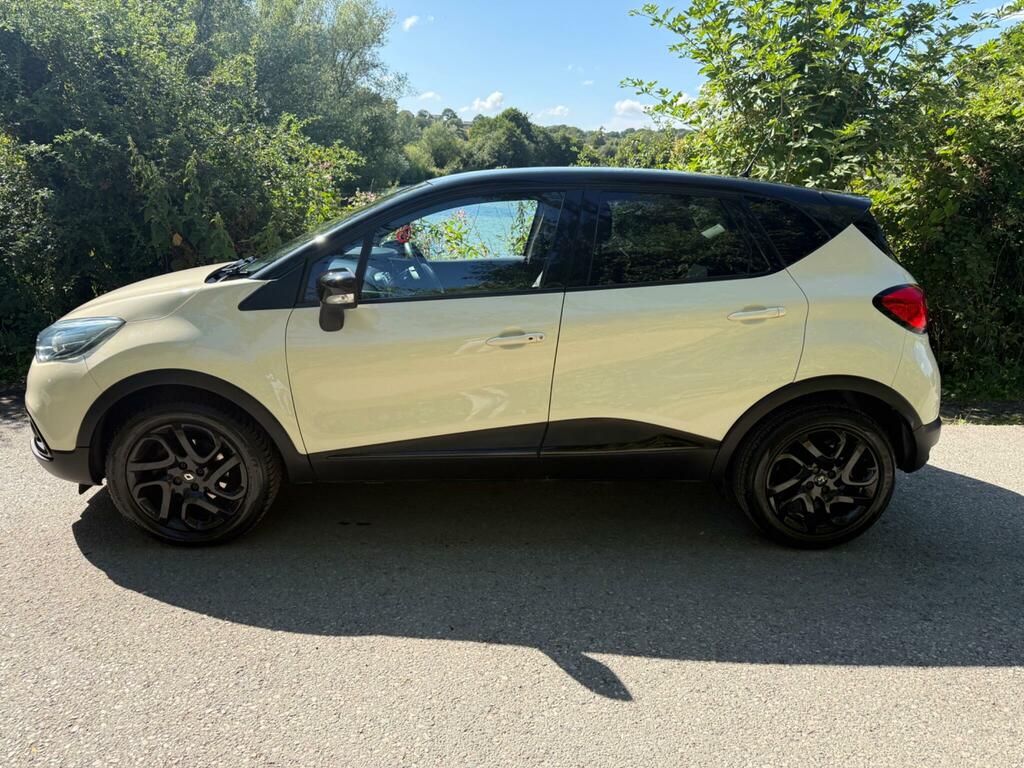Renault Captur Dynamique S Nav White #6