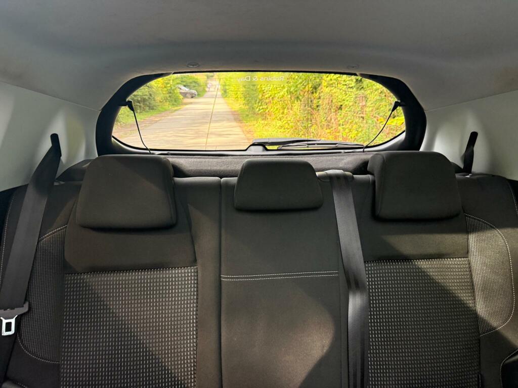 Peugeot 208 Peugeot 208 1.2 Puretech 82 Allure Grey #30