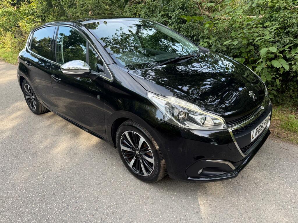 Peugeot 208 Peugeot 208 1.2 Puretech 82 Allure Grey #8