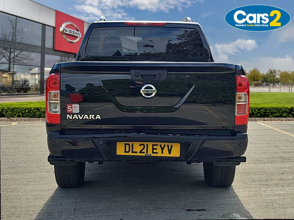 Nissan Navara Double Cab Pick Up N-guard 2.3Dci 190 Tt 4Wd DL21EYV Black #4