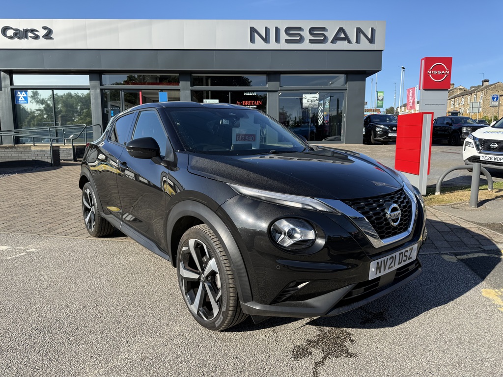 Nissan Juke 1.0 Dig-t Tekna Suv Euro 6 Ss Black