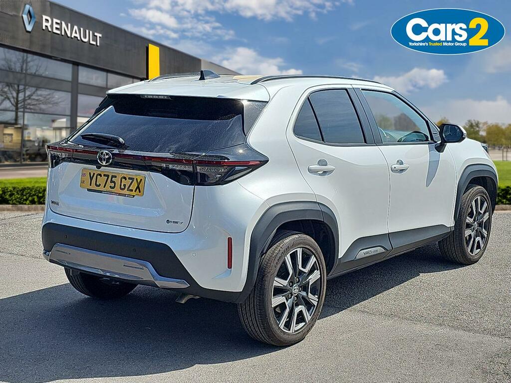 Toyota Yaris Cross 1.5 Vvt-h Excel Suv Hybrid E-cvt Euro 6 YC75GZX White #3