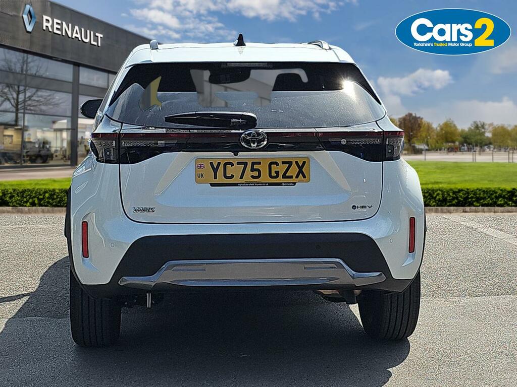 Toyota Yaris Cross 1.5 Vvt-h Excel Suv Hybrid E-cvt Euro 6 YC75GZX White #4