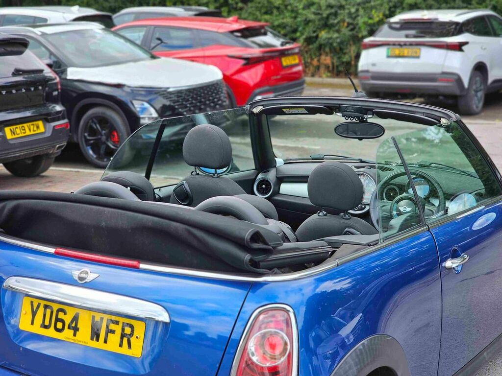 Mini Convertible 1.6 One Convertible Euro 6 98 P Red #26