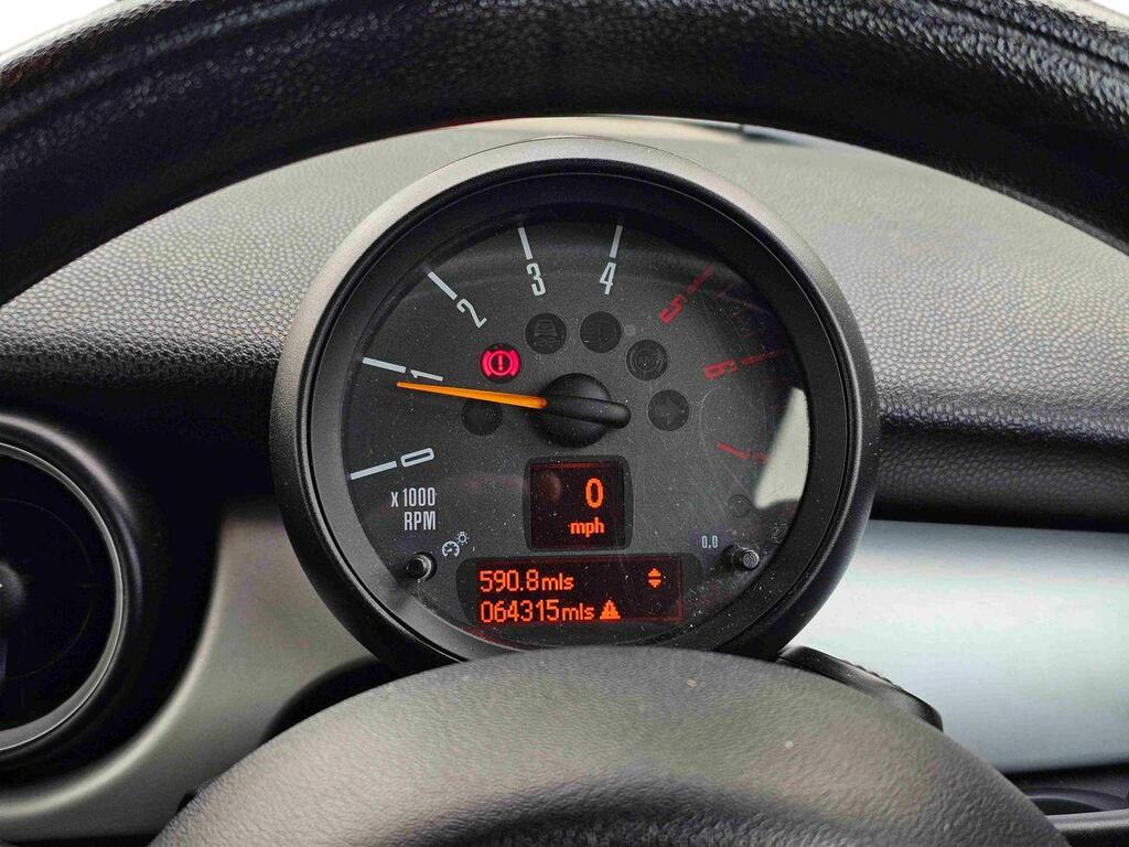 Mini Convertible 1.6 One Convertible Euro 6 98 P Red #14