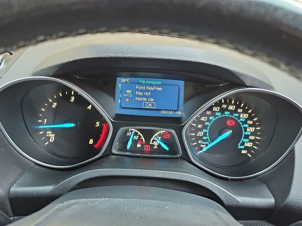 Ford Kuga 2.0 Tdci Zetec Suv 2Wd Euro 6 S Black #14