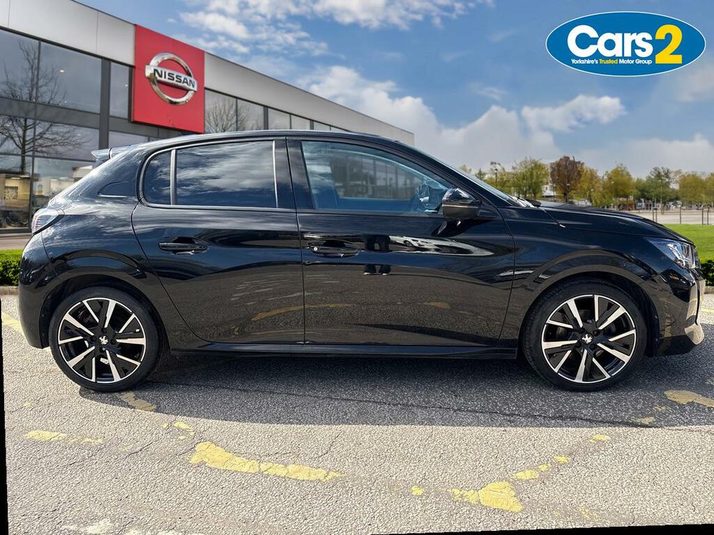 Peugeot 208 1.2 Puretech Allure Premium Hatchback M Black #2