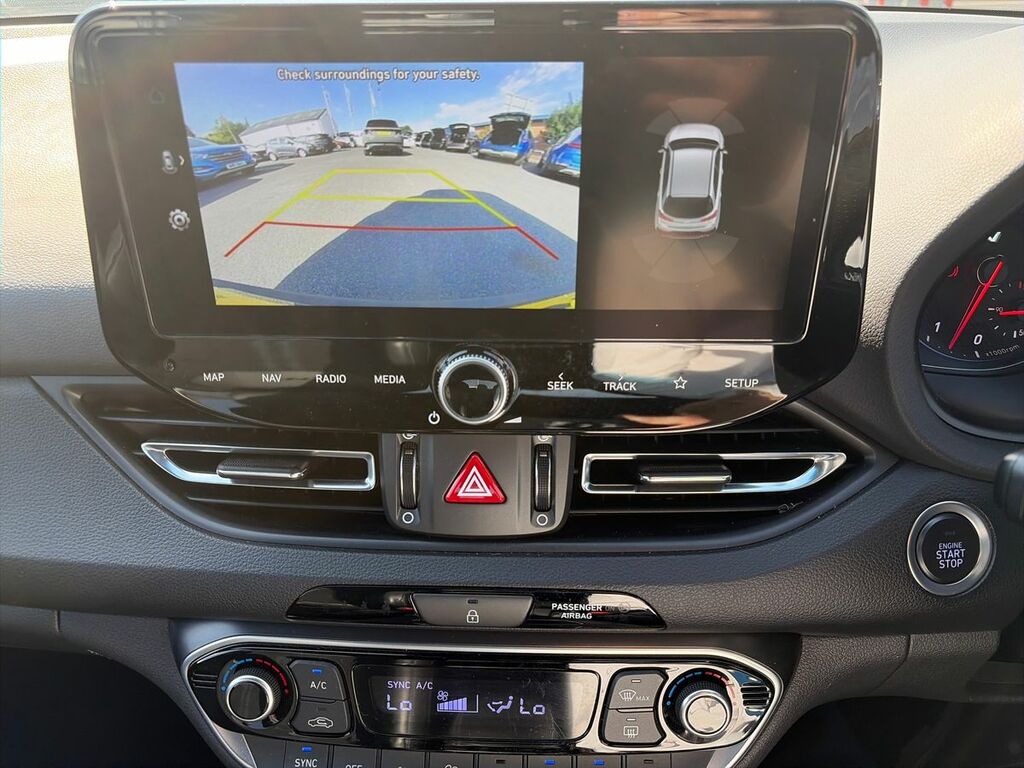 Hyundai I30 1.0 T-gdi Se Connect Nq Red #19
