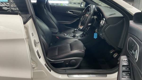Mercedes-Benz CLA Class 2.1 Cla200d Sport Shooting Brake 7G-dct Euro 6 S White #9