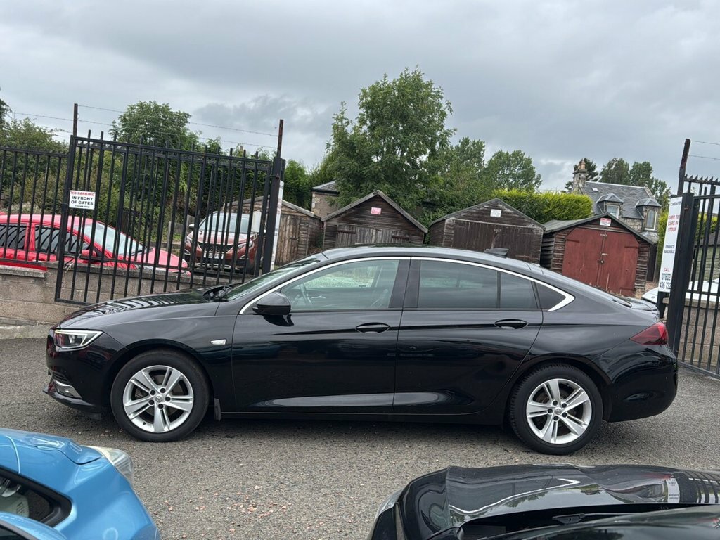 Vauxhall Insignia 1.6L Sri Nav EY18NCX Black #4