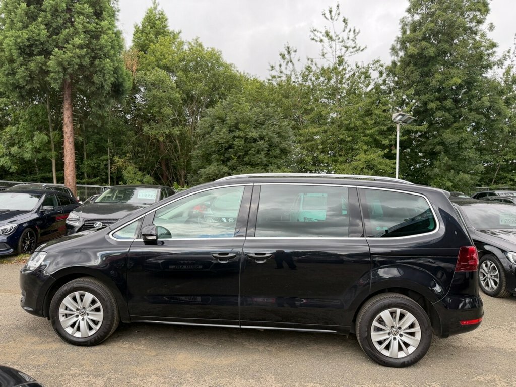 Volkswagen Sharan 2L Se Nav Black #4